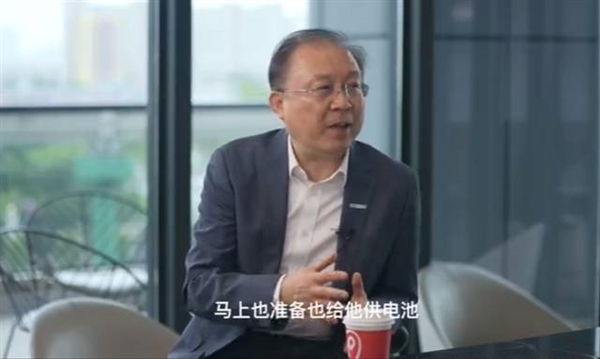 比亚迪给特斯拉打工 谁赚大了？