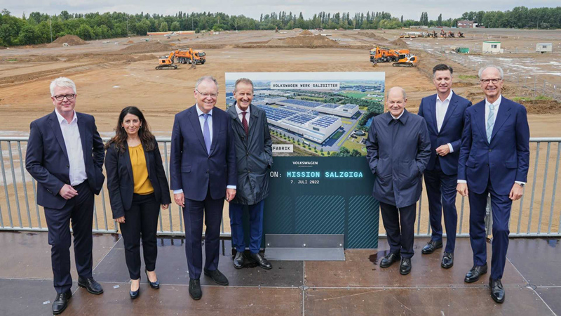 volkswagen-salzgitter-battery-cell-plant-ground-breaking-ceremony-attended-by-german-chancellor-olaf-scholz_副本.jpg